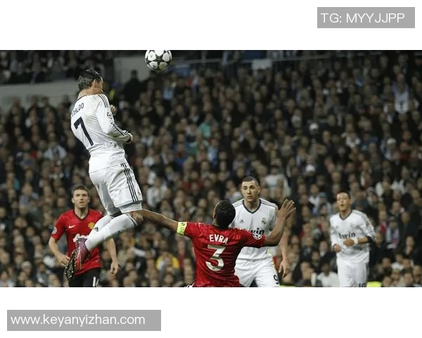 足球巨星精彩瞬间全程记录震撼场面直击球迷热情与巅峰对决 足球巨星精彩瞬间全程记录震撼场面直击球迷热情与巅峰对决